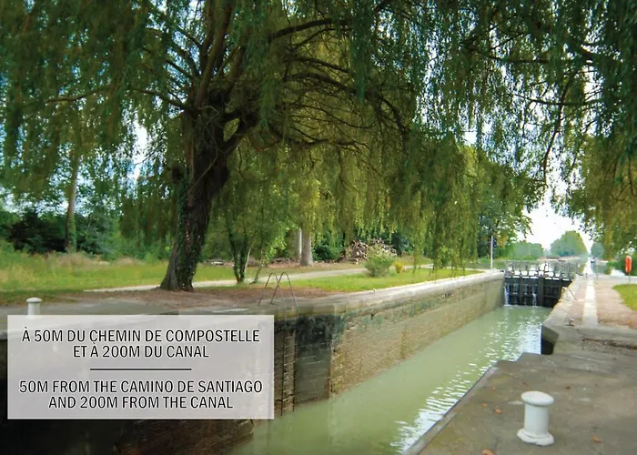 Апартаменты La Maisonnette De La Concorde Au Coeur De